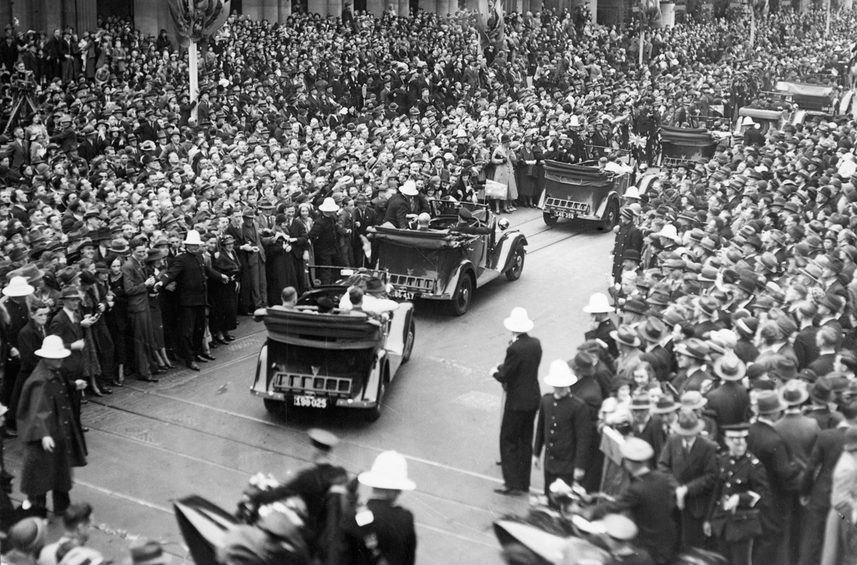 Uiver Memorial | 1934 Air Race Photos