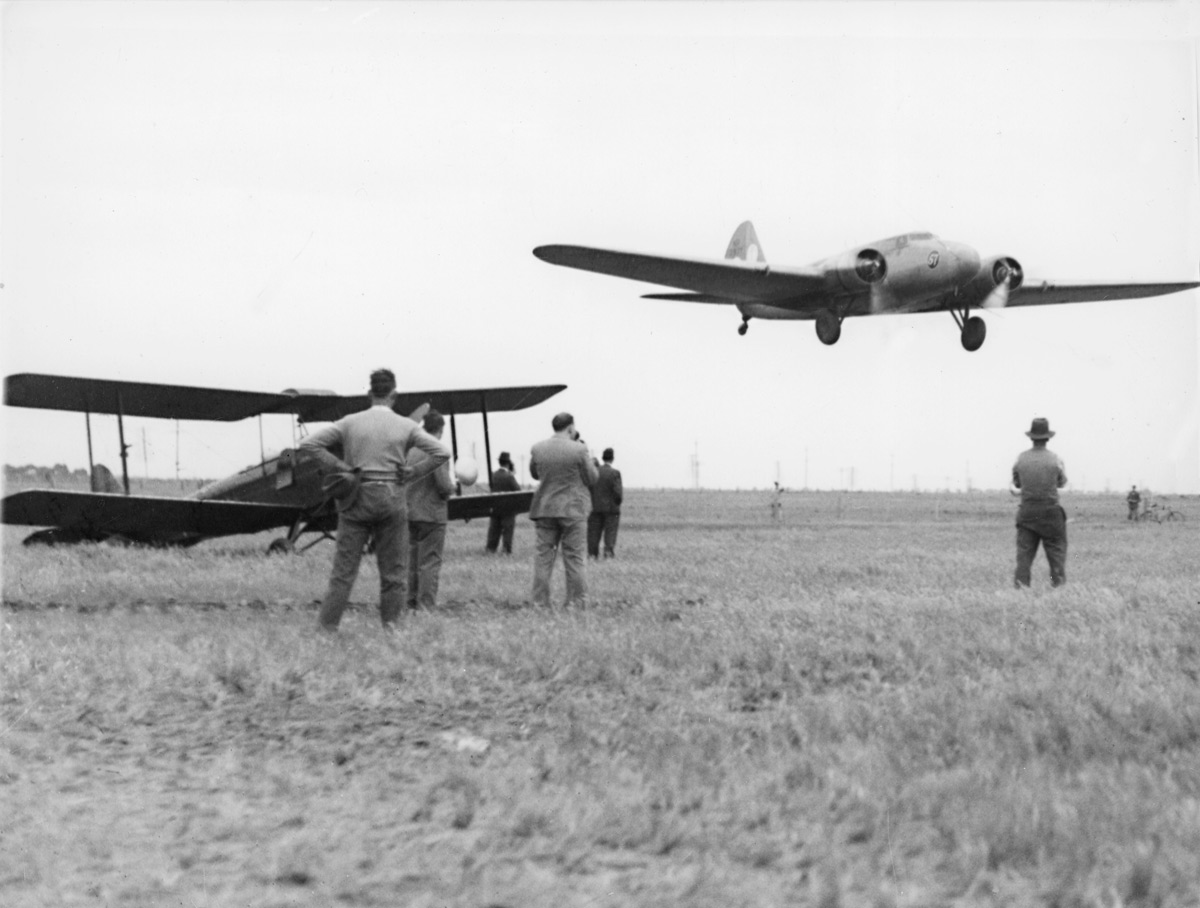 Uiver Memorial | 1934 Air Race Photos