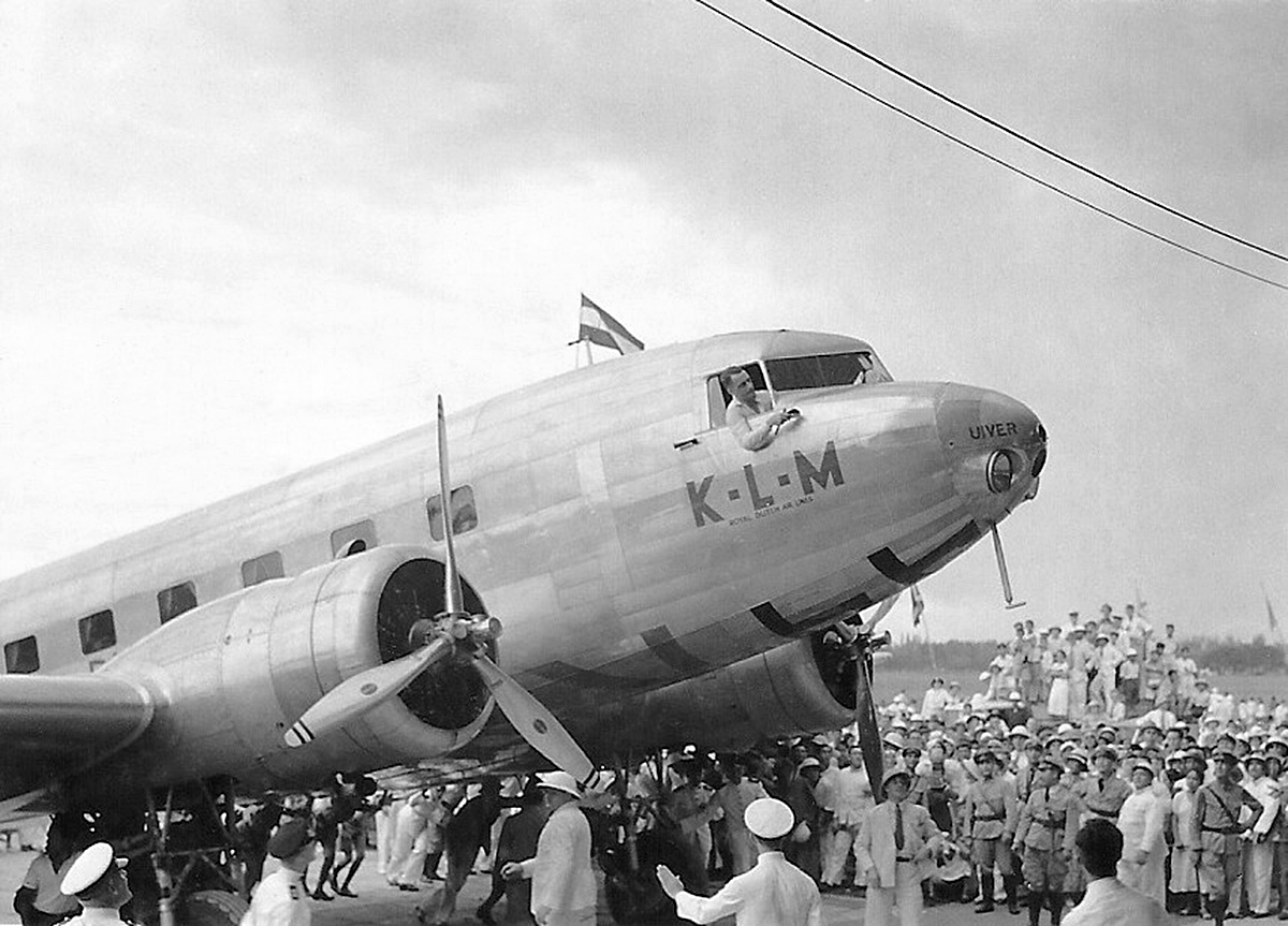  The KLM 'Uiver' DC-2 at Darmo, Surabaya, Dutch East Indies (Indonesia) 