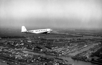  KLM DC-2 (PH-AJU) publicity flight over Rotterdam 
