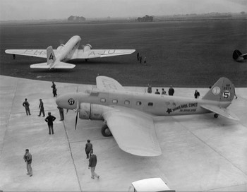  KLM 'Uiver' DC-2 and the Boeing 247D 'Warner Brothers comet' at Mildenhall 