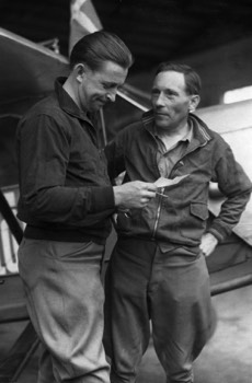  Danish pilots Lt. Michael Hansen and Lt. Daniel Jensen (finished 8th) at Laverton 