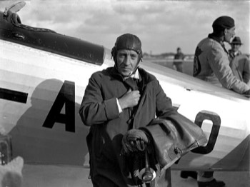  Australian Ray Parer with his Fairey Fox I at Mildenhall (finished 12th) 