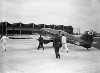  de Havilland DH.88 'Grosvenor House' at Mildenhall 