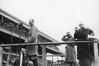  Charles Scott, Tom Campbell Black and Sir MacPherson Robertson on the podium at Flemington Racecourse (State Library VIC) 