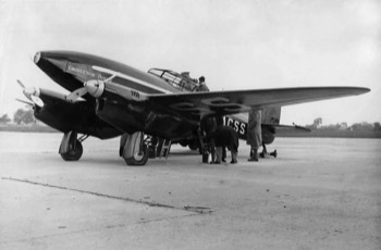  de Havilland DH.88 Comet 'Grosvenor House' at Mildenhall  