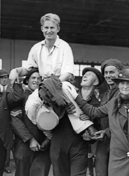  Jimmy Melrose (finished 7th) at Laverton (State Library VIC) 