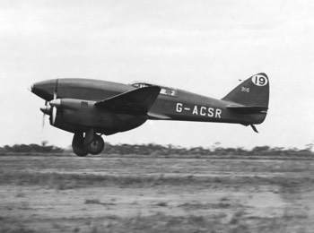  Owen Cathcart Jones and Ken Waller landing their DH.88 'The Green'Un' at Charleville (State Library of QLD) 