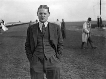  Sidney Turner at Mildenhall. Turner flew with Captain T. Neville Stack in an Airspeed AS-8 Viceroy (G-ACMU). 