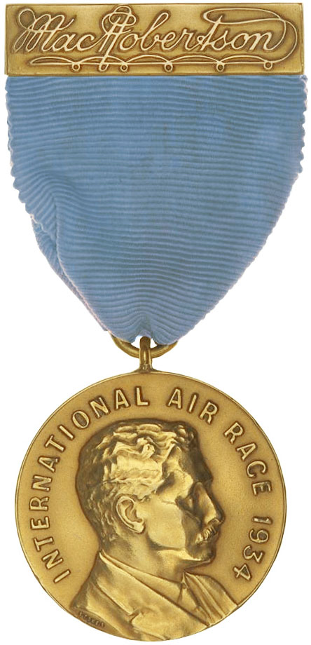 MacRobertson Air Race Competitor Medal